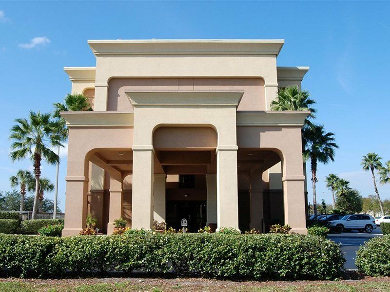 Hampton Inn&suites Hotel 3*